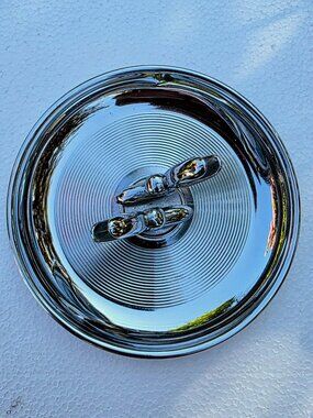 Vintage MCM Chrome Pelican Ring Dish USA